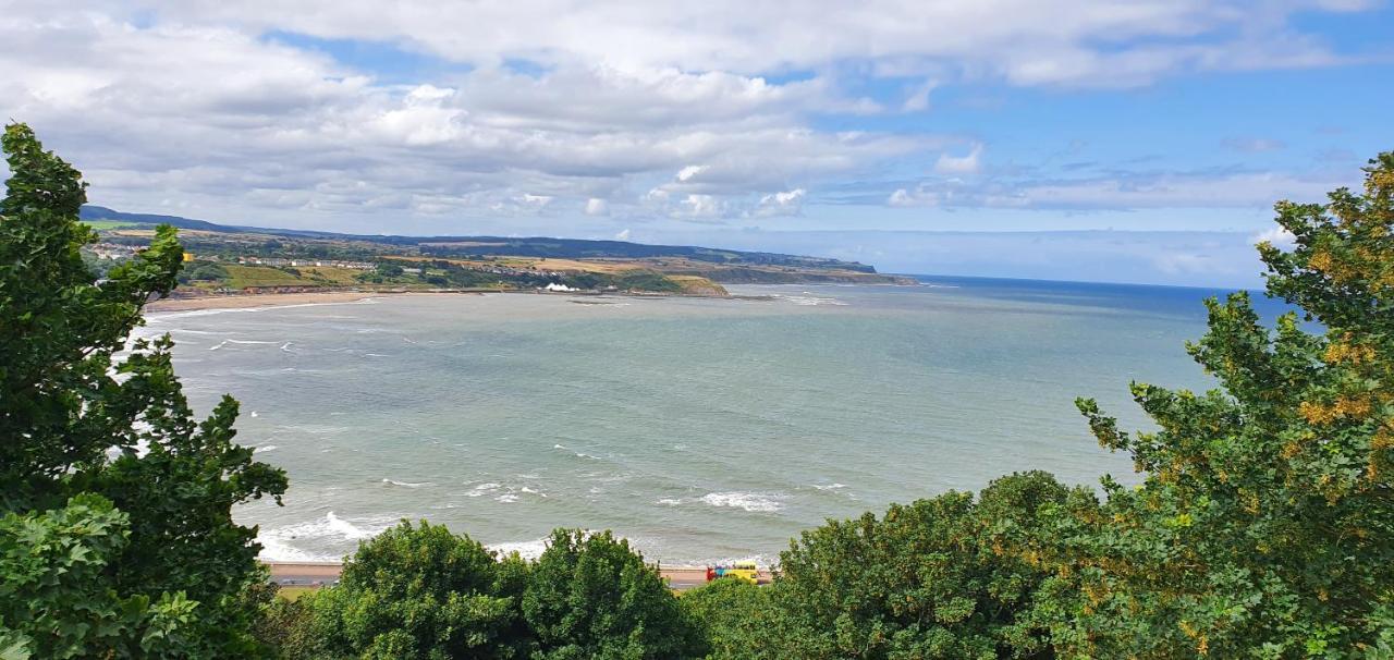 St Michael's Boutique B&b, North Bay, Scarborough, North Yorkshire, With Free Parking And Free Wi-fi Guest house